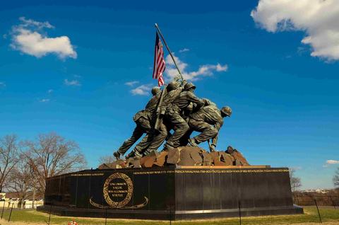 Marine Corps Memorial Uncommon Valor